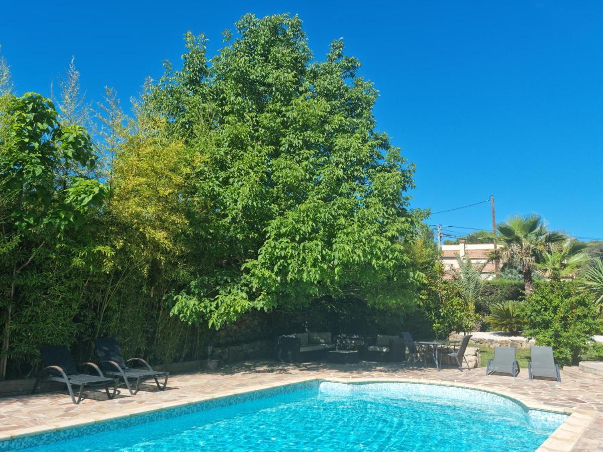 L'Eden Provencal Hotel Файенс Екстериор снимка